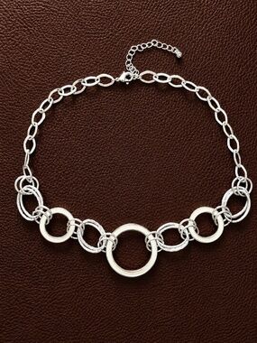 Silver-Tone Interlocking Circle Necklace